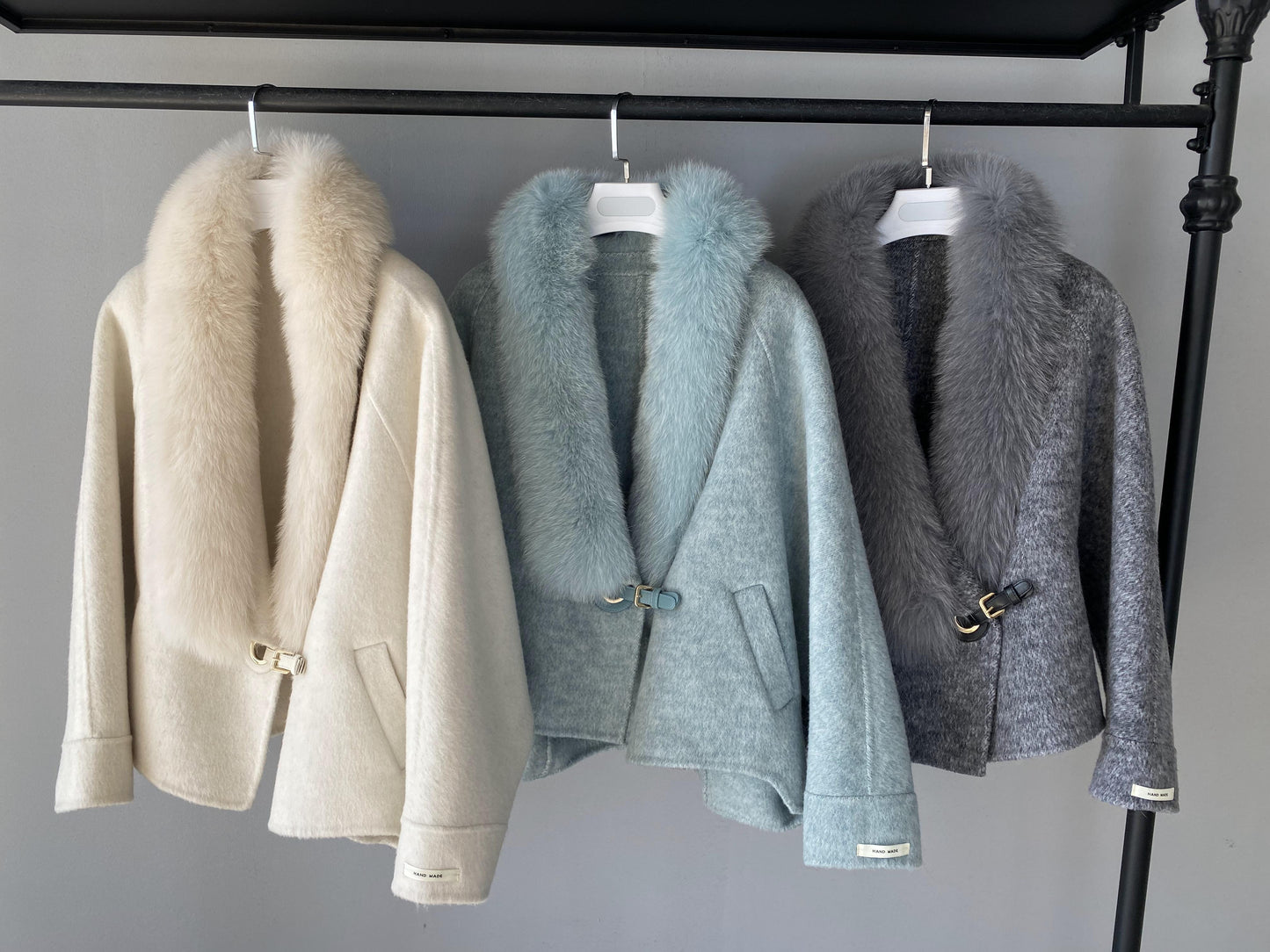 Custom High Quality Double-faced Cashmere Coat With Luxury Real Fox Fur Collar